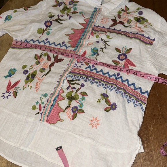 AP.NY New York Embroidered Floral Birds Embroidery Button Front Blouse Top Gauze - Picture 4 of 12